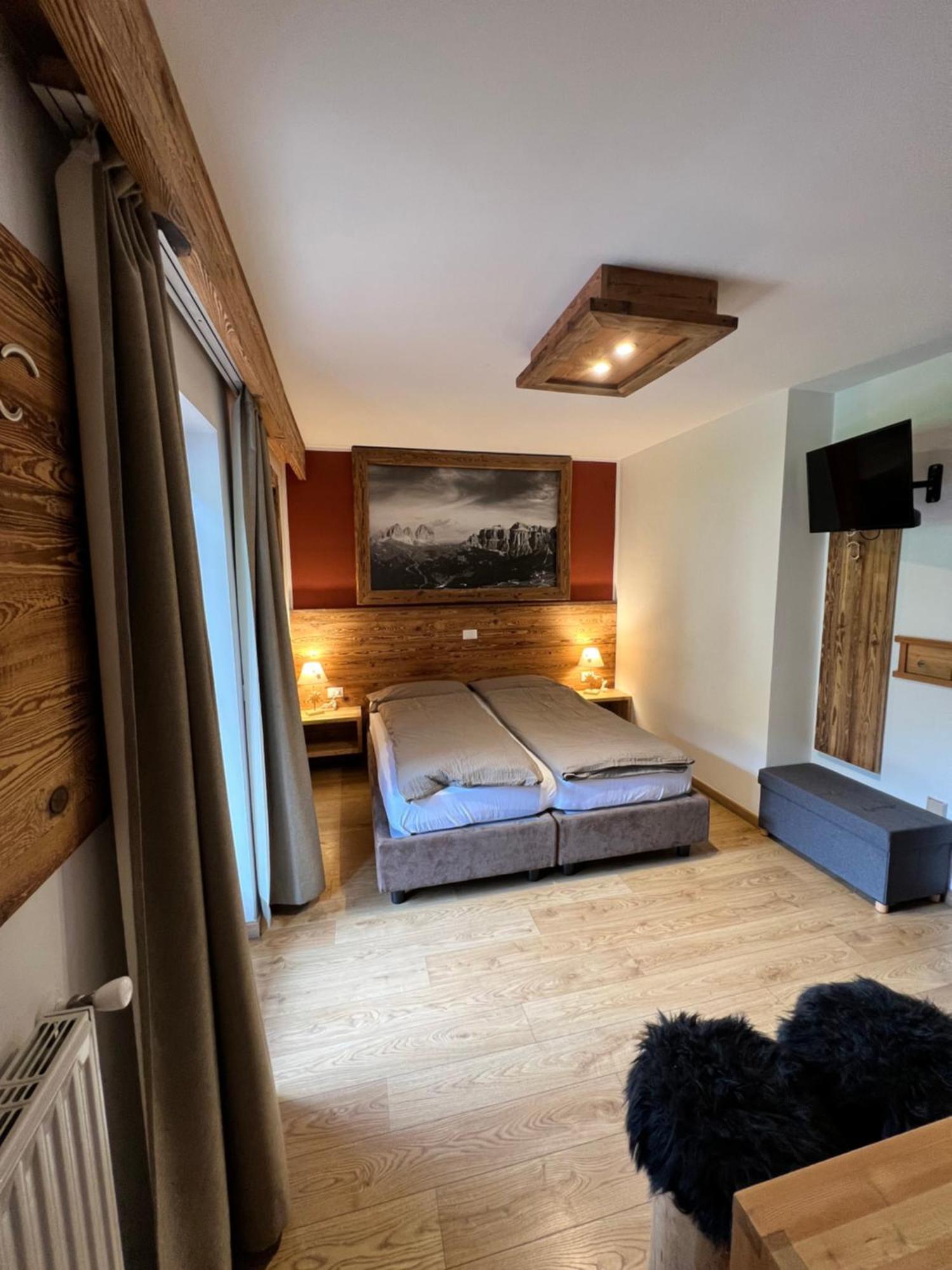 Garni Eden Bed&breakfast Soraga Dış mekan fotoğraf
