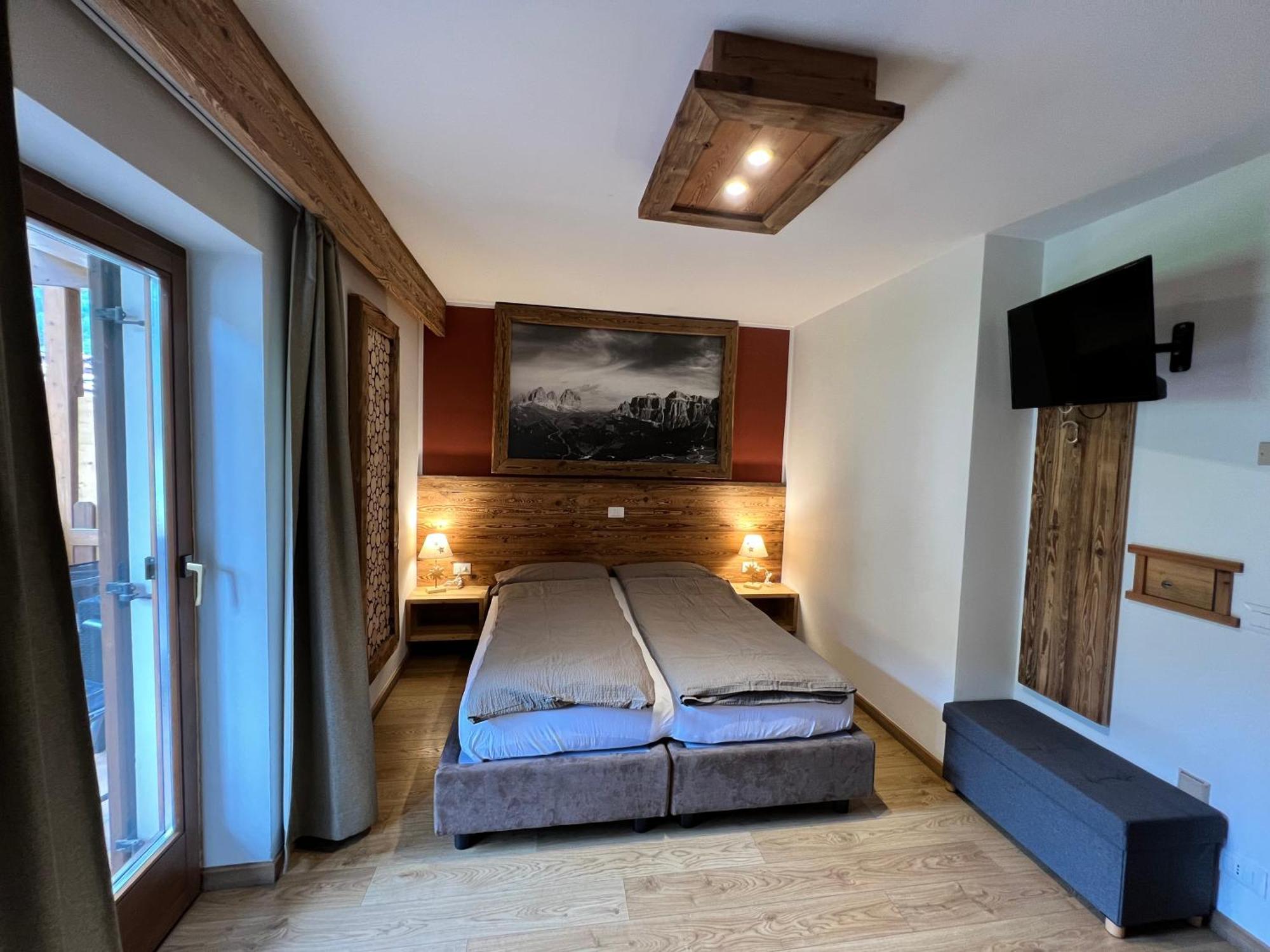Garni Eden Bed&breakfast Soraga Dış mekan fotoğraf