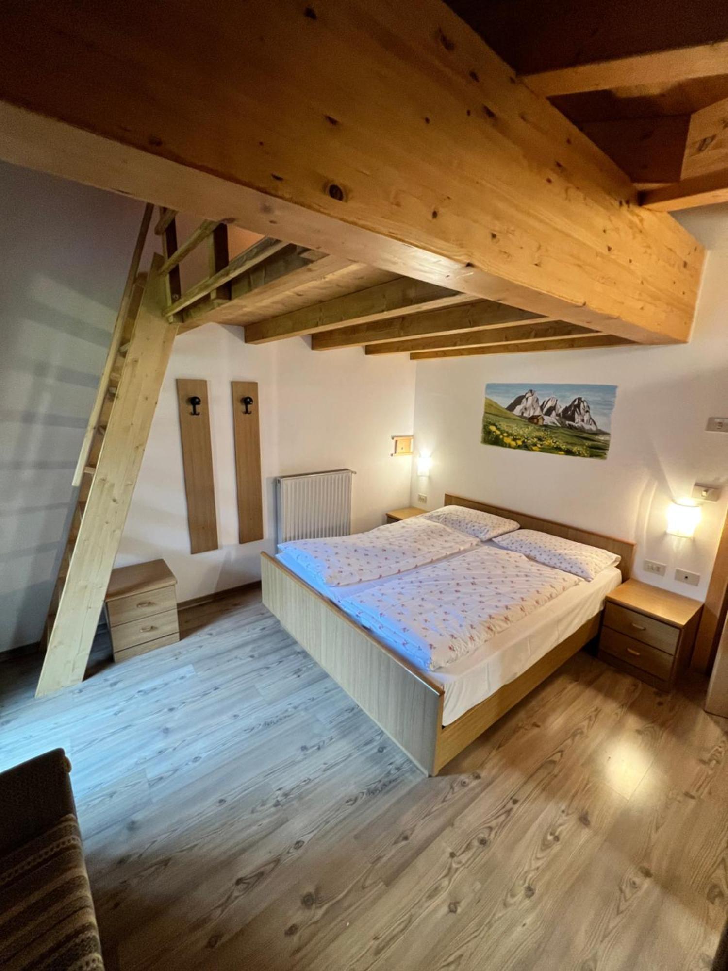 Garni Eden Bed&breakfast Soraga Dış mekan fotoğraf