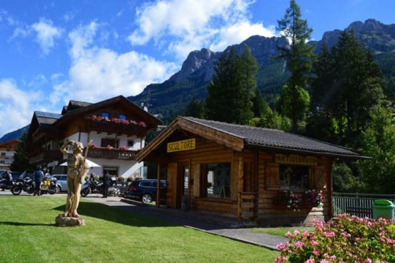 Garni Eden Bed&breakfast Soraga Dış mekan fotoğraf